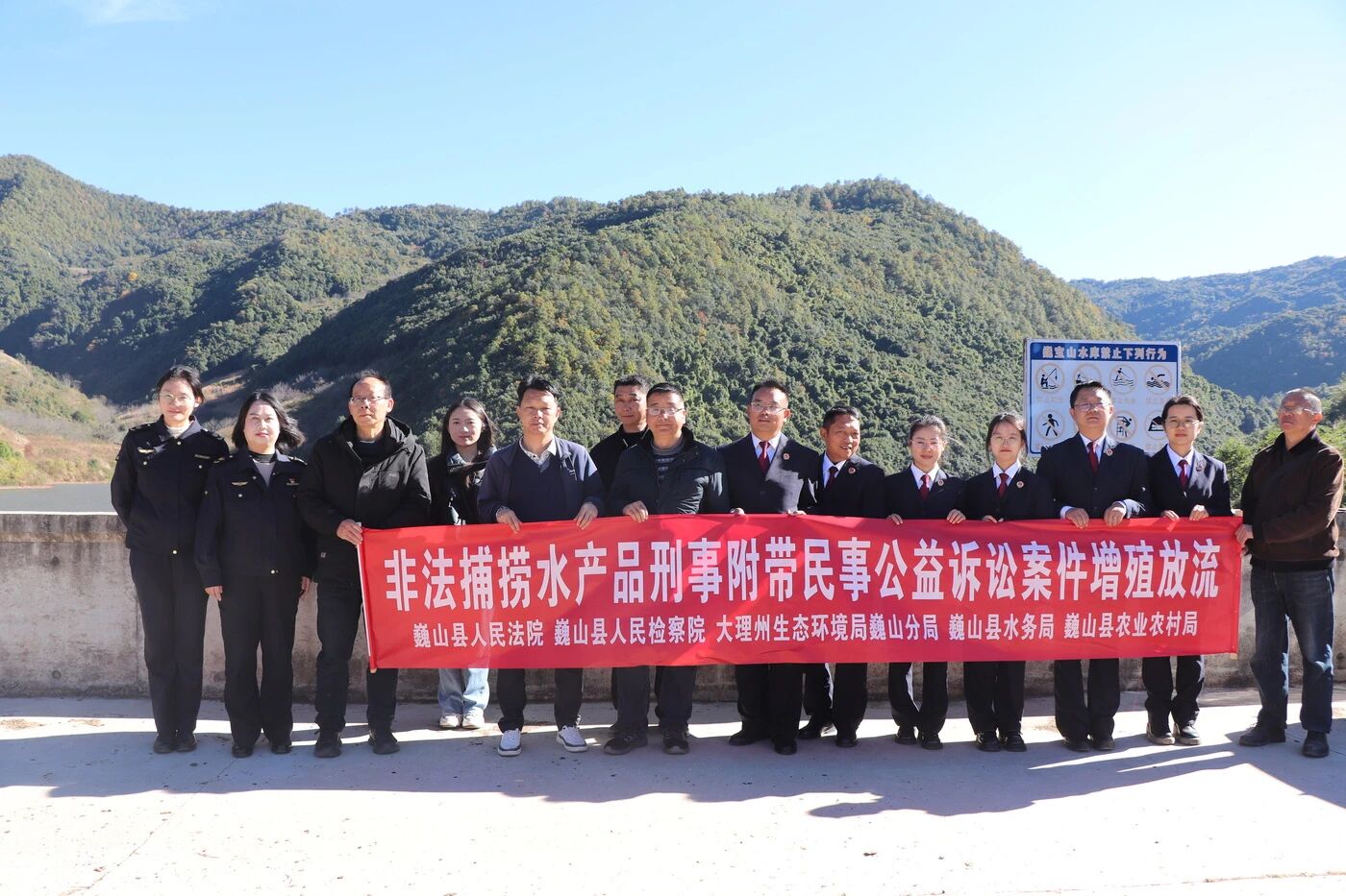 d40871892e8e31faa482c1973927717d.jpg 南宫28官网